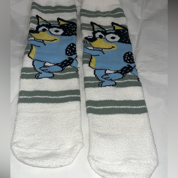 Bluey Character Crew Socks - Picture 5 of 7